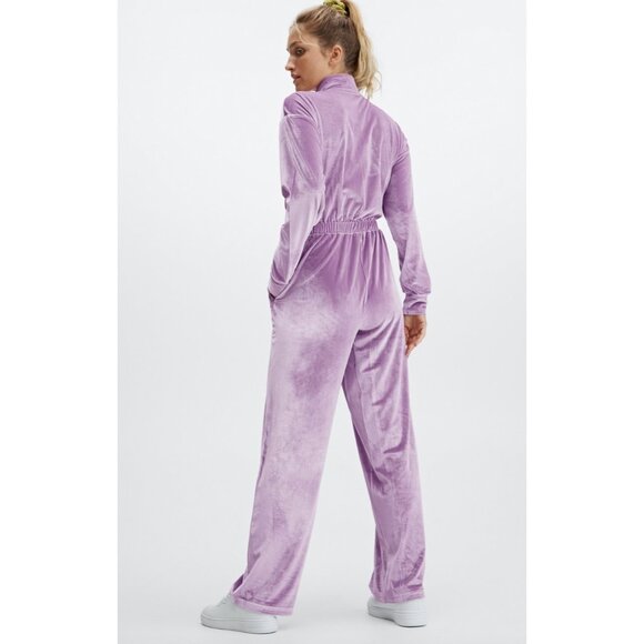 Fabletics Purple Velour Zip Jumpsuit Women’s L Long Sleeve Lounge One-Piece Y2K - Picture 2 of 9